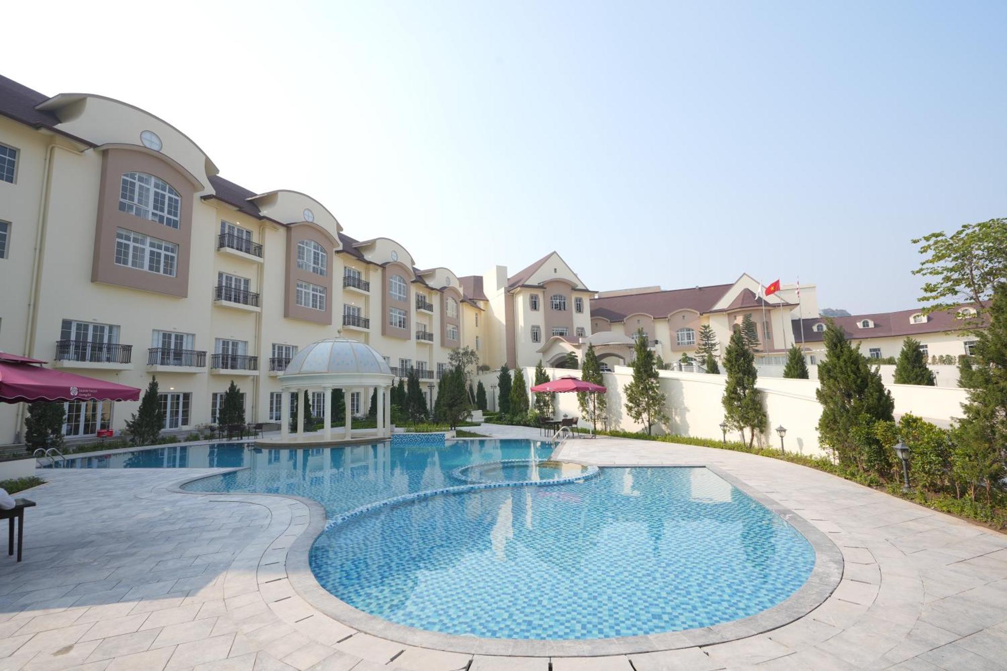 Phu Ly Legend Valley Hotel Ha Nam מראה חיצוני תמונה