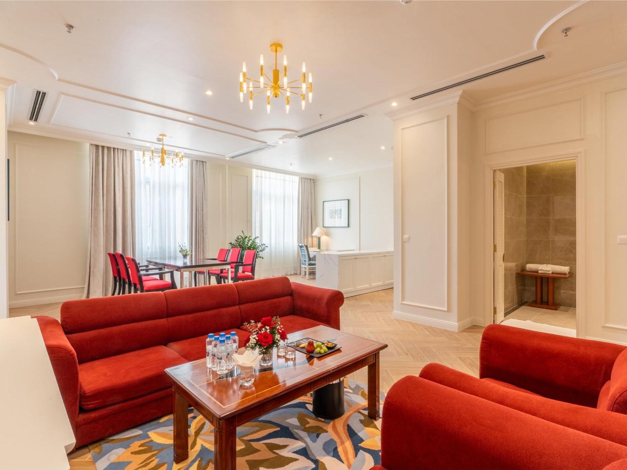 Phu Ly Legend Valley Hotel Ha Nam מראה חיצוני תמונה